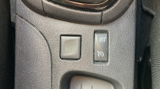 Renault Clio 0.9 TCE 90 Iconic 5dr Petrol Hatchback